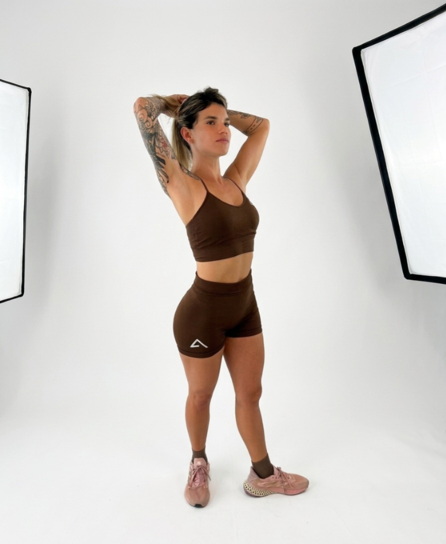Premium Women's Athletic Set | High-Compression, Squat-Proof Top + Shorts for Maximum Comfort